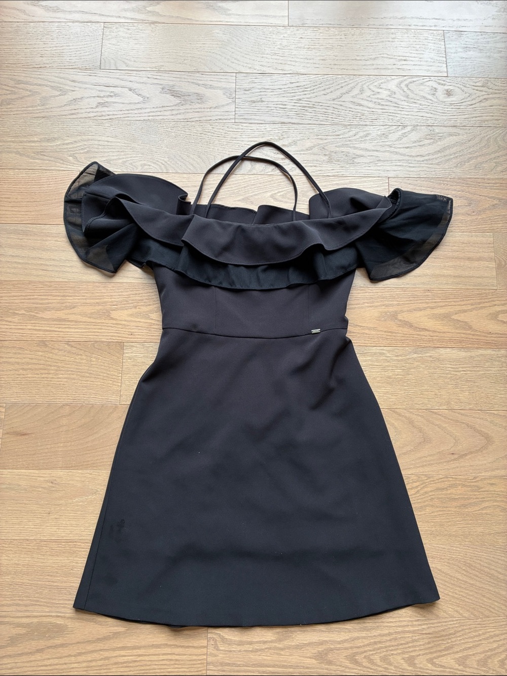 Robe noire Gaudì élégante taille 40